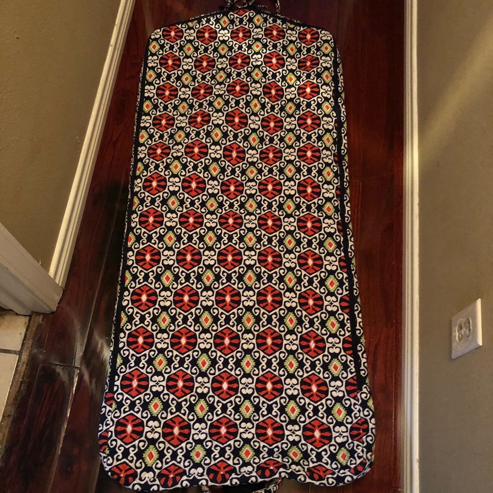 Vera Bradley Garment Bag Sun Valley